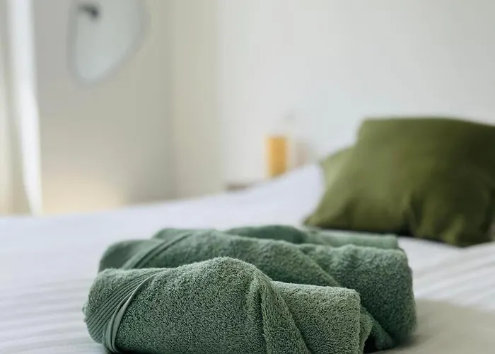 Cosy & Moderne 6 Personnes Centre - Ardennes Lägenhet *